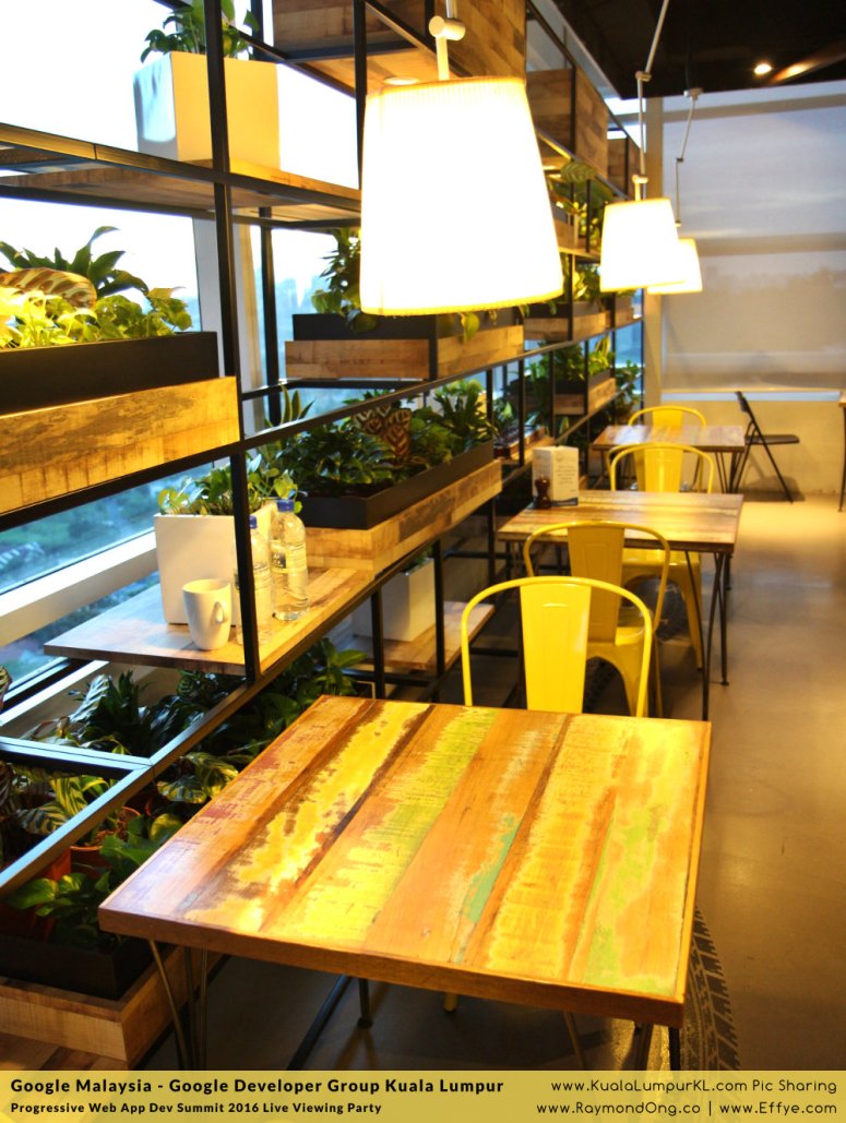 google-malaysia-google-developer-group-kuala-lumpur-progressive-web-app-dev-summit-2016-future-internet-technology-trend-effye-media-online-advertising-raymond-ong-effye-ang-a17