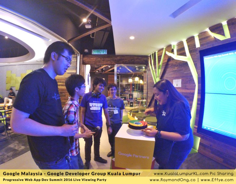 google-malaysia-google-developer-group-kuala-lumpur-progressive-web-app-dev-summit-2016-future-internet-technology-trend-effye-media-online-advertising-raymond-ong-effye-ang-b35