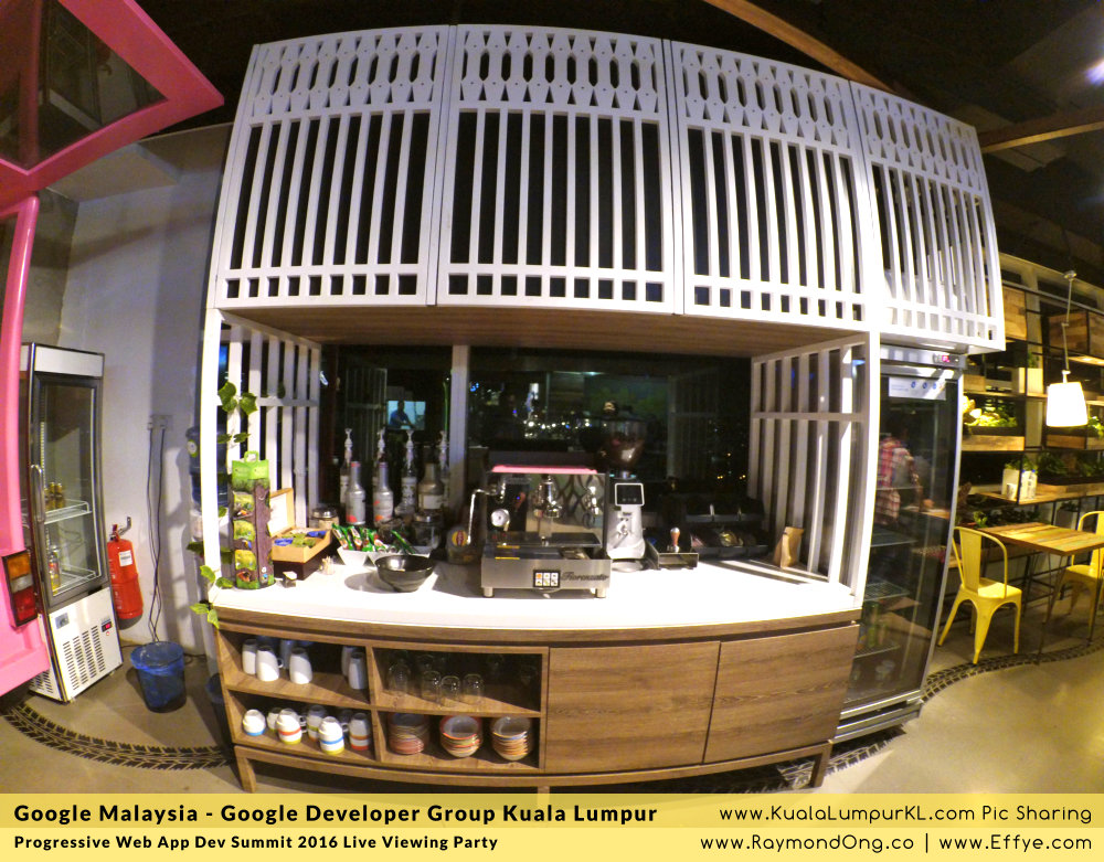 google-malaysia-google-developer-group-kuala-lumpur-progressive-web-app-dev-summit-2016-future-internet-technology-trend-effye-media-online-advertising-raymond-ong-effye-ang-b44