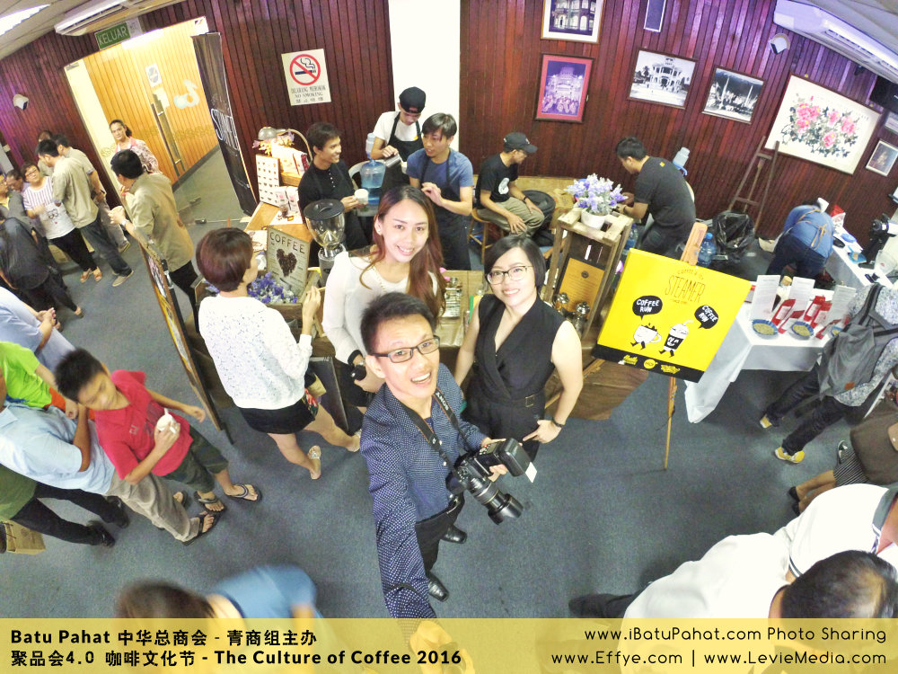 Raymond Ong Effye Ang Mandy Lee RaymondOnline Raymond Online EffyeAng MandyLevie Mandy Levie 中华总商会 青商组 咖啡文化节 culture of coffee at Malaysia - Effye and Levie Media Online Advertising A01