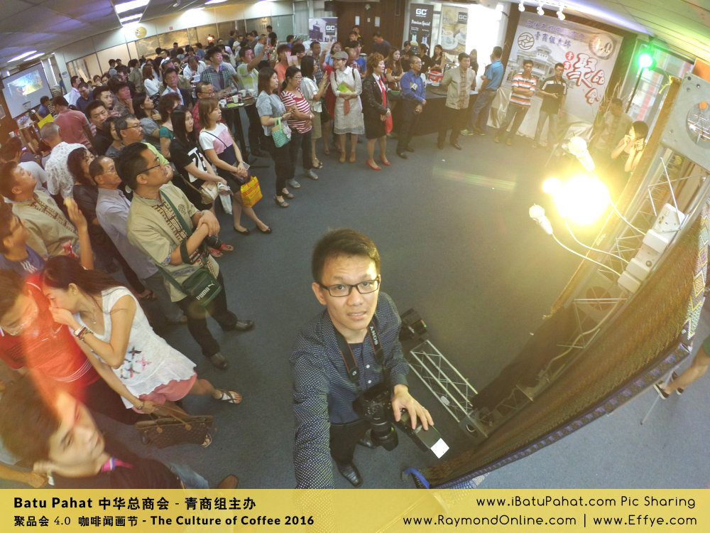 Raymond Ong Effye Ang RaymondOnline Raymond Online EffyeAng Effye Ang 王家豪 洪思莹 中华总商会 青商组 咖啡文化节 culture of coffee at Malaysia - Effye Media Online Advertising Web Dev C01