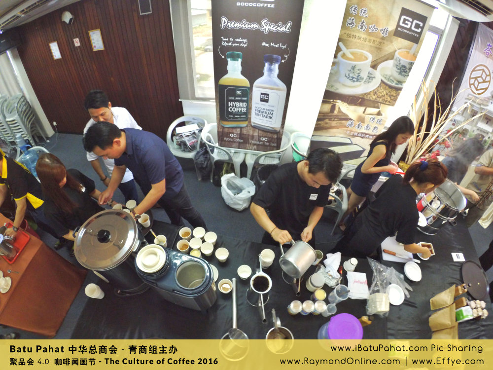 Raymond Ong Effye Ang RaymondOnline Raymond Online EffyeAng Effye Ang 王家豪 洪思莹 中华总商会 青商组 咖啡文化节 culture of coffee at Malaysia - Effye Media Online Advertising Web Dev C14