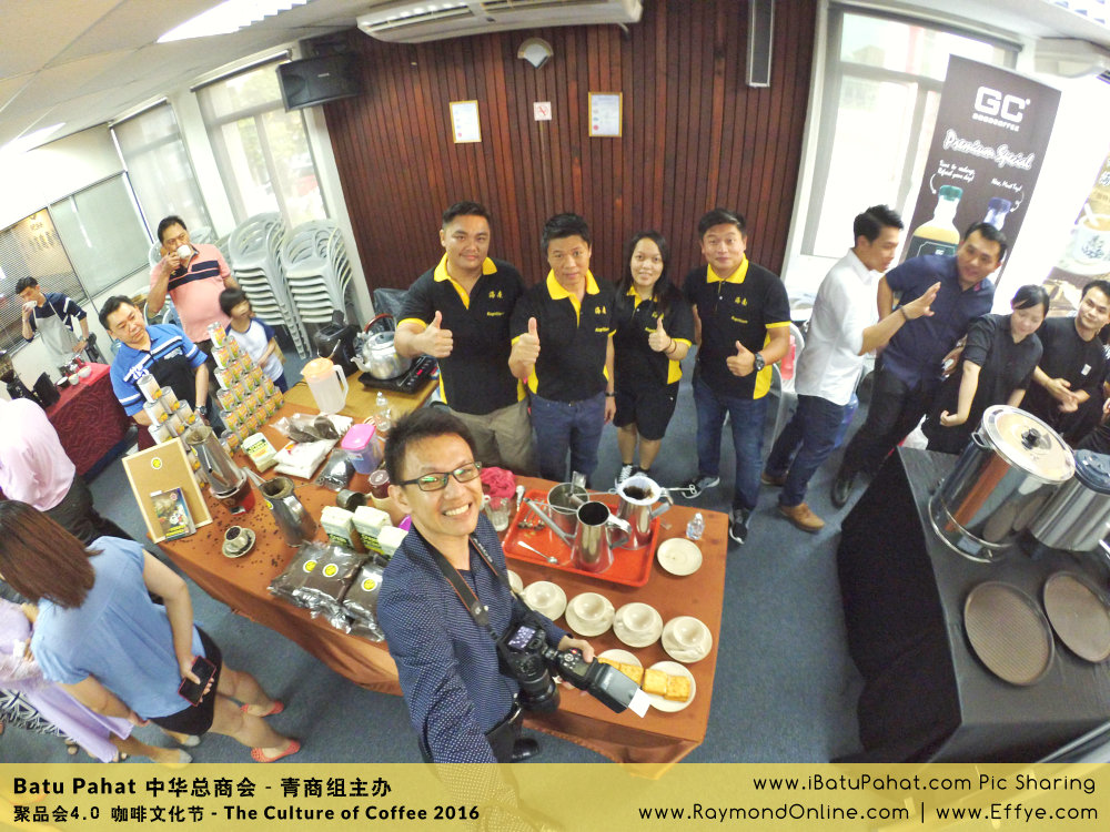 Raymond Ong Effye Ang RaymondOnline Raymond Online EffyeAng Effye Ang 王家豪 洪思莹 中华总商会 青商组 咖啡文化节 culture of coffee at Malaysia - Effye Media Online Advertising Web Dev B08