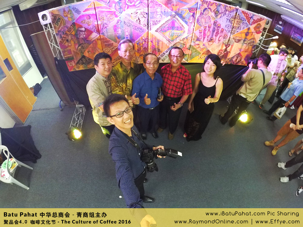 Raymond Ong Effye Ang RaymondOnline Raymond Online EffyeAng Effye Ang 王家豪 洪思莹 中华总商会 青商组 咖啡文化节 culture of coffee at Malaysia - Effye Media Online Advertising Web Dev B09