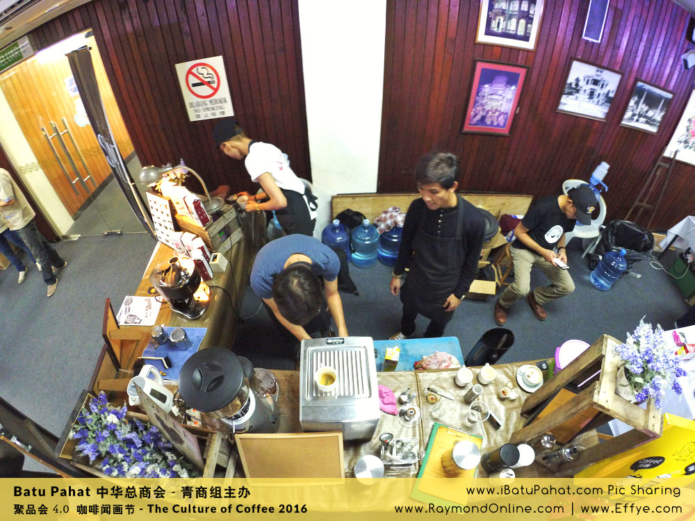 Raymond Ong Effye Ang RaymondOnline Raymond Online EffyeAng Effye Ang 王家豪 洪思莹 中华总商会 青商组 咖啡文化节 culture of coffee at Malaysia - Effye Media Online Advertising Web Dev C16