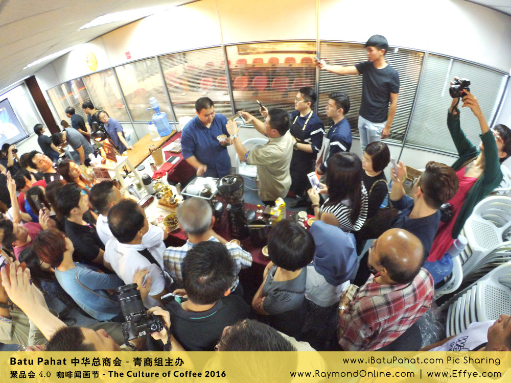 Raymond Ong Effye Ang RaymondOnline Raymond Online EffyeAng Effye Ang 王家豪 洪思莹 中华总商会 青商组 咖啡文化节 culture of coffee at Malaysia - Effye Media Online Advertising Web Dev C23