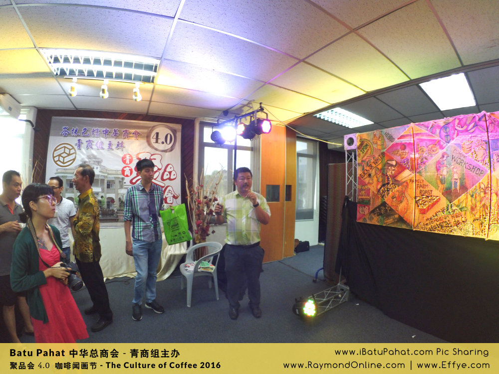 Raymond Ong Effye Ang RaymondOnline Raymond Online EffyeAng Effye Ang 王家豪 洪思莹 中华总商会 青商组 咖啡文化节 culture of coffee at Malaysia - Effye Media Online Advertising Web Dev C07