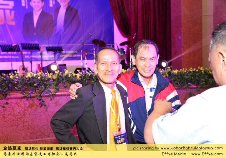 企迹赢家 职场转化 彰显国度 职场服侍奋兴大会 CBMC Malaysia Christian Business and Marketplace Cennection 马来西亚国际基督徒工商协会 Speaker at Johor Bahru Malaysia D42