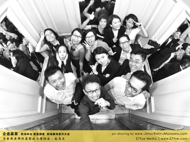 企迹赢家 职场转化 彰显国度 职场服侍奋兴大会 CBMC Malaysia Christian Business and Marketplace Cennection 马来西亚国际基督徒工商协会 大合照 Raymond Ong at Johor Bahru Malaysia A15