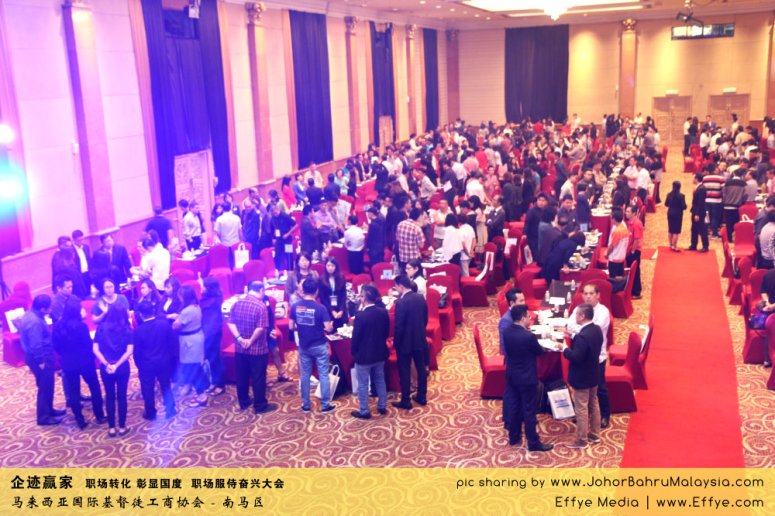 企迹赢家 职场转化 彰显国度 职场服侍奋兴大会 CBMC Malaysia Christian Business and Marketplace Cennection 马来西亚国际基督徒工商协会 大合照 Group Photo at Johor Bahru Malaysia A13
