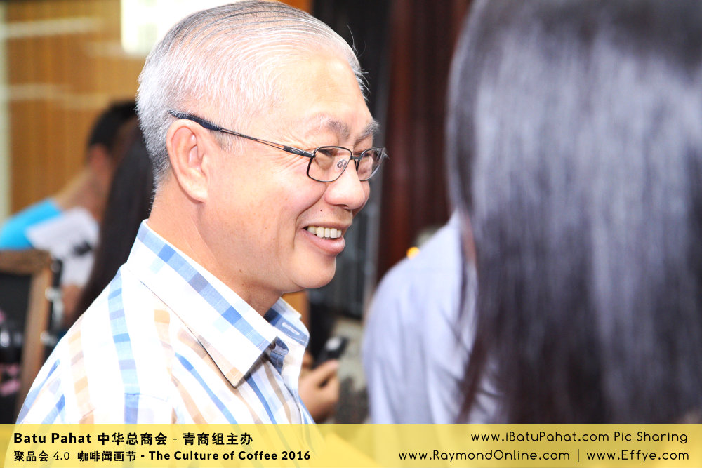 Raymond Ong Effye Ang RaymondOnline Raymond Online EffyeAng Effye Ang 王家豪 洪思莹 中华总商会 青商组 咖啡文化节 culture of coffee at Malaysia - Effye Media Online Advertising Web Dev D28