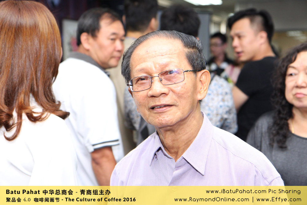 Raymond Ong Effye Ang RaymondOnline Raymond Online EffyeAng Effye Ang 王家豪 洪思莹 中华总商会 青商组 咖啡文化节 culture of coffee at Malaysia - Effye Media Online Advertising Web Dev D30