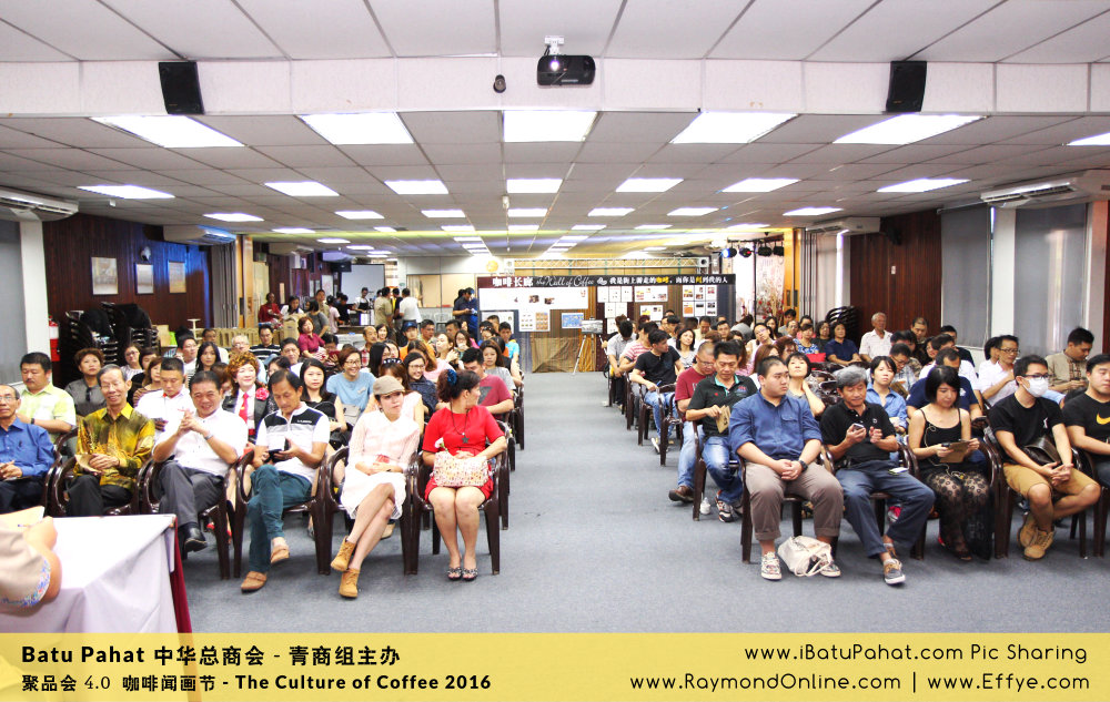 Raymond Ong Effye Ang RaymondOnline Raymond Online EffyeAng Effye Ang 王家豪 洪思莹 中华总商会 青商组 咖啡文化节 culture of coffee at Malaysia - Effye Media Online Advertising Web Dev D50