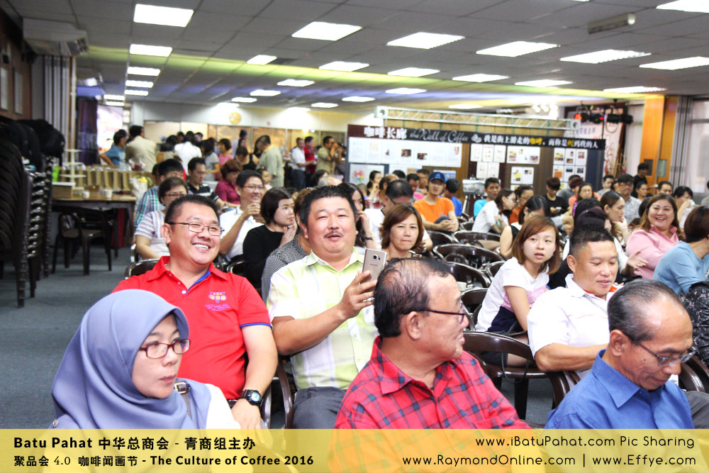 Raymond Ong Effye Ang RaymondOnline Raymond Online EffyeAng Effye Ang 王家豪 洪思莹 中华总商会 青商组 咖啡文化节 culture of coffee at Malaysia - Effye Media Online Advertising Web Dev D54