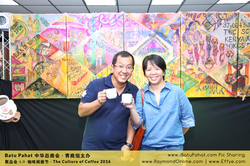 Raymond Ong Effye Ang RaymondOnline Raymond Online EffyeAng Effye Ang 王家豪 洪思莹 中华总商会 青商组 咖啡文化节 culture of coffee at Malaysia - Effye Media Online Advertising Web Dev D65