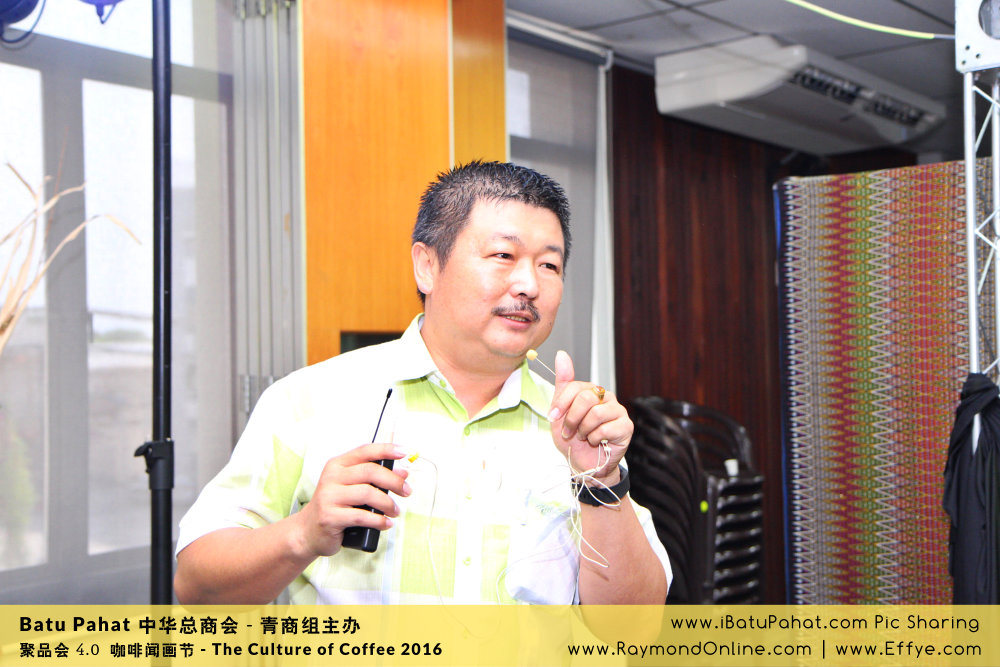 Raymond Ong Effye Ang RaymondOnline Raymond Online EffyeAng Effye Ang 王家豪 洪思莹 中华总商会 青商组 咖啡文化节 culture of coffee at Malaysia - Effye Media Online Advertising Web Dev D76