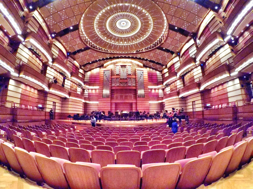 malaysia-kuala-lumpur-concert-beethoven-malaysian-philharmonic-orchestra-and-conductor-gabor-takacs-nagy-and-violin-ray-chen-beethoven-violin-cencerto-in-d-major-op61-a21-great-music