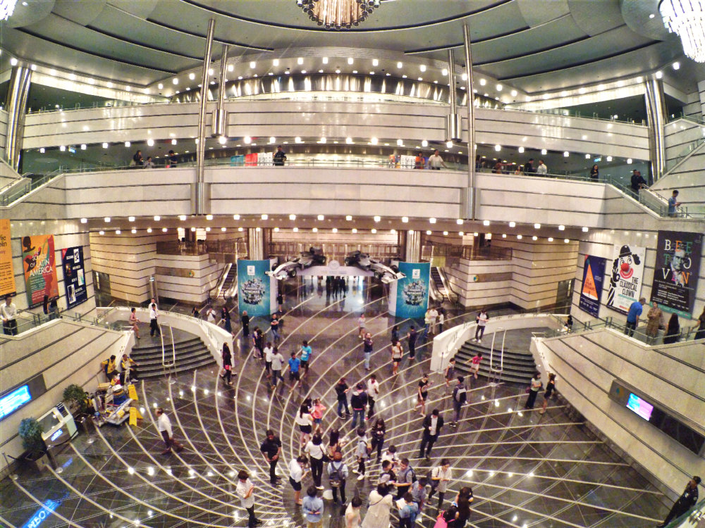 malaysia-kuala-lumpur-concert-beethoven-malaysian-philharmonic-orchestra-and-conductor-gabor-takacs-nagy-and-violin-ray-chen-beethoven-violin-cencerto-in-d-major-op61-a35-great-music