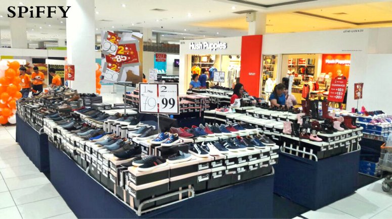 spiffy-shoes-flash-sales-at-johor-bahru-malaysia-nov-2016-men-shoes-girl-shoes-children-shoes-high-heels-wedges-%e6%9f%94%e4%bd%9b%e6%96%b0%e5%b1%b1%e5%8c%baspiffy%e9%9e%8b%e5%ad%90%e9%97%aa%e7%94%b5