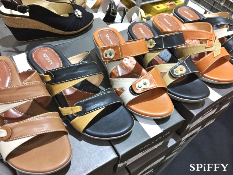 spiffy-shoes-flash-sales-at-johor-bahru-malaysia-nov-2016-men-shoes-girl-shoes-children-shoes-high-heels-wedges-%e6%9f%94%e4%bd%9b%e6%96%b0%e5%b1%b1%e5%8c%baspiffy%e9%9e%8b%e5%ad%90%e9%97%aa%e7%94%b5