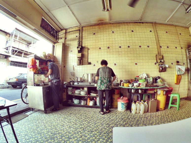 breakfast-melaka-malacca-malaysia-jonker-walk-jonker-street-travel-raymond-ong-alfred-law-alfred-genesis-%e9%a9%ac%e5%85%ad%e7%94%b2%e6%97%85%e6%b8%b8-d03