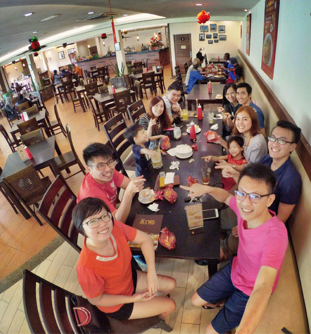 chinese-new-year-2017-friends-gathering-raymond-ong-effye-ang-alyvn-lim-tory-tan-grace-teo-hoe-koon-kiang-bella-phei-at-batu-pahat-johor-malaysia-a04-%e6%96%b0%e6%98%a5%e5%bf%ab%e4%b9%90