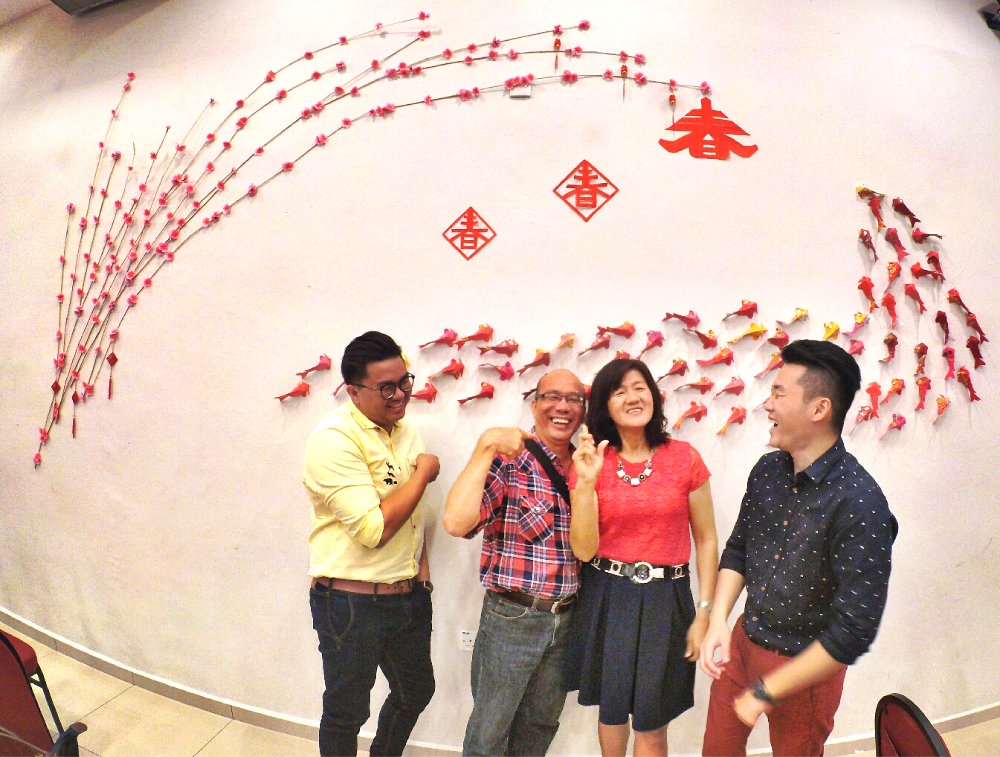 chinese-new-year-2017-meet-friends-once-a-year-uncle-soh-%e8%8b%8f%e7%90%a5%e7%8f%8d-loh-siew-tin-jason-soh-andrew-soh-gereja-joy-soga-joy-church-worship-%e8%8b%8f%e9%9b%85%e5%96%9c%e4%b9%90%e5%a0%82