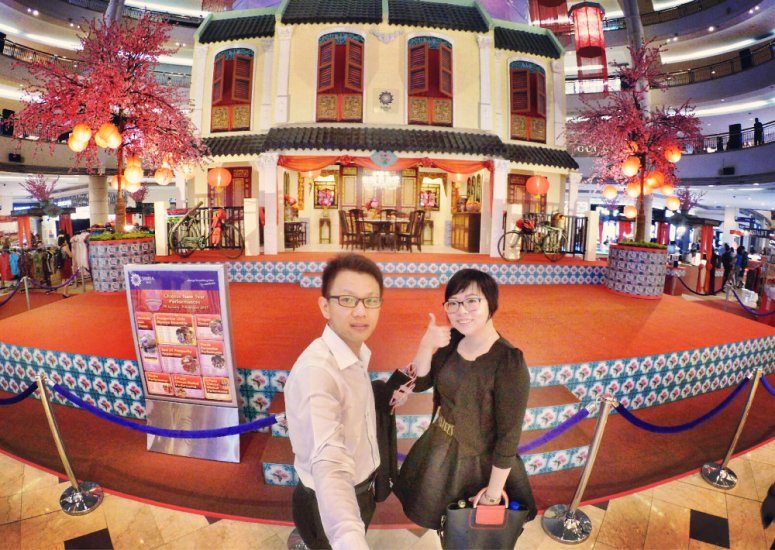 klcc-menara-kembar-kuala-lumpur-malaysia-raymond-ong-and-effye-ang-effye-media-online-advertising-website-development-education-online-media-creation-photography-%e9%a9%ac%e6%9d%a5%e8%a5%bf%e4%ba%9a