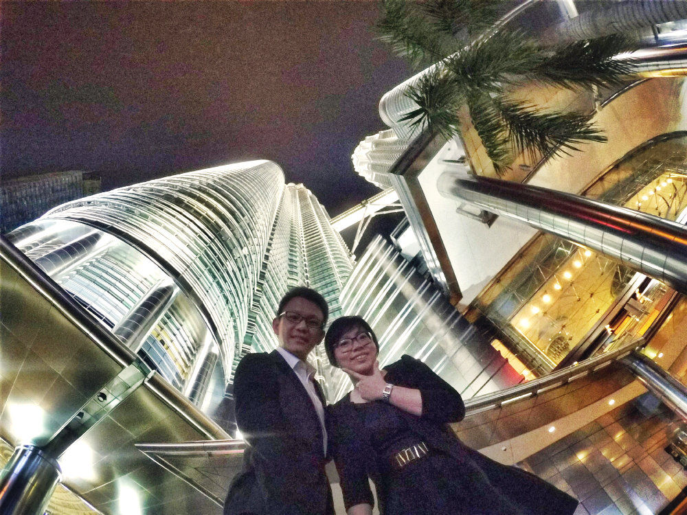 klcc-menara-kembar-kuala-lumpur-malaysia-raymond-ong-and-effye-ang-effye-media-online-advertising-website-development-education-online-media-creation-photography-%e9%a9%ac%e6%9d%a5%e8%a5%bf%e4%ba%9a