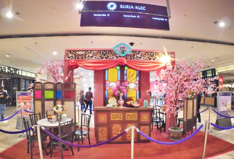 klcc-menara-kembar-kuala-lumpur-malaysia-raymond-ong-and-effye-ang-effye-media-online-advertising-website-development-education-online-media-creation-photography-%e9%a9%ac%e6%9d%a5%e8%a5%bf%e4%ba%9a