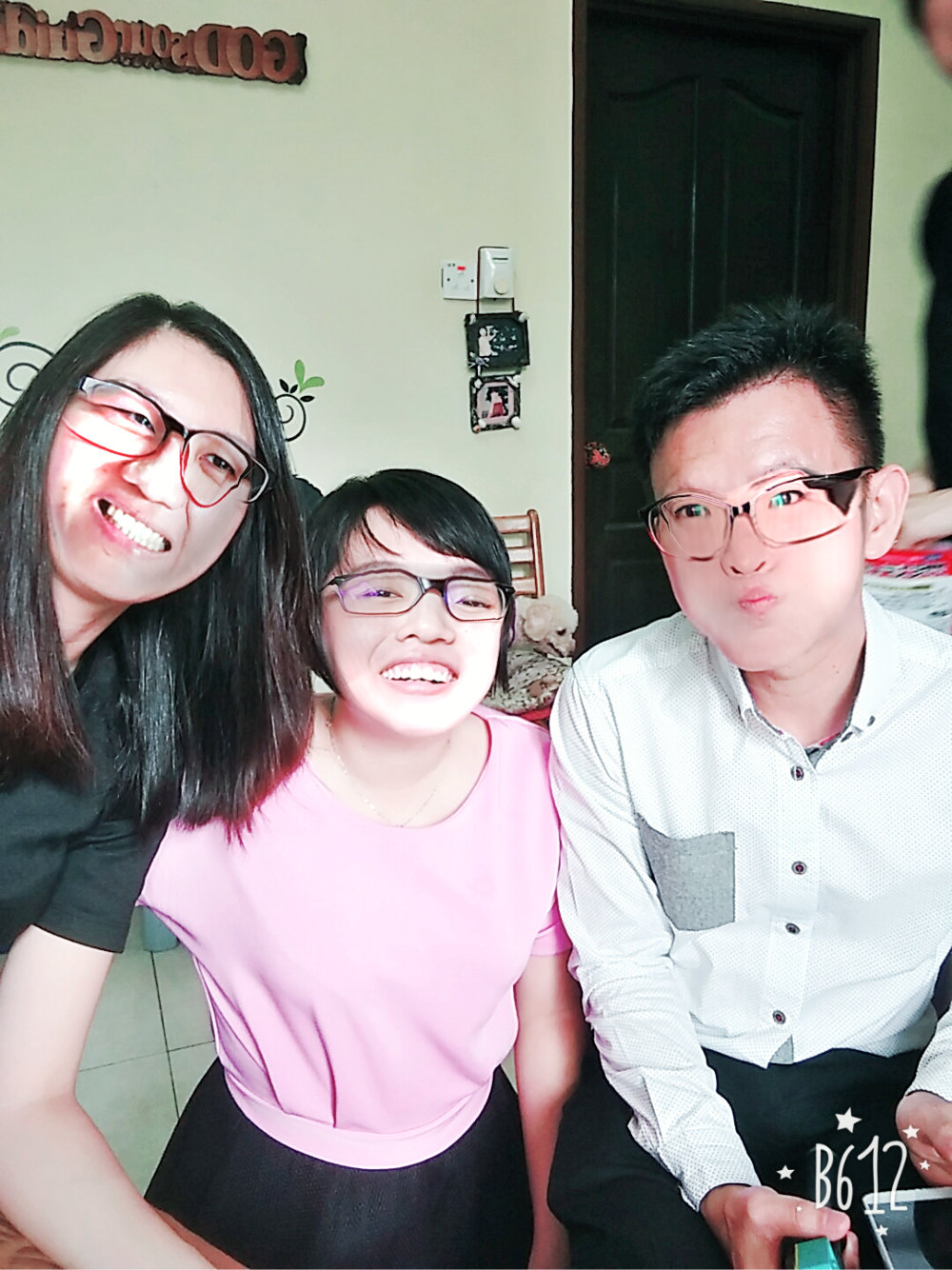 new-%e6%96%b0%e5%b9%b4%e5%bf%ab%e4%b9%90%e7%ba%a2%e5%8c%85-family-chinese-new-year-family-reunion-gathering-%e5%ae%b6%e5%ba%ad%e5%86%9c%e5%8e%86%e5%b9%b4%e5%88%9d%e4%ba%8c%e5%9b%a2%e5%9c%86%e9%a5%ad-p