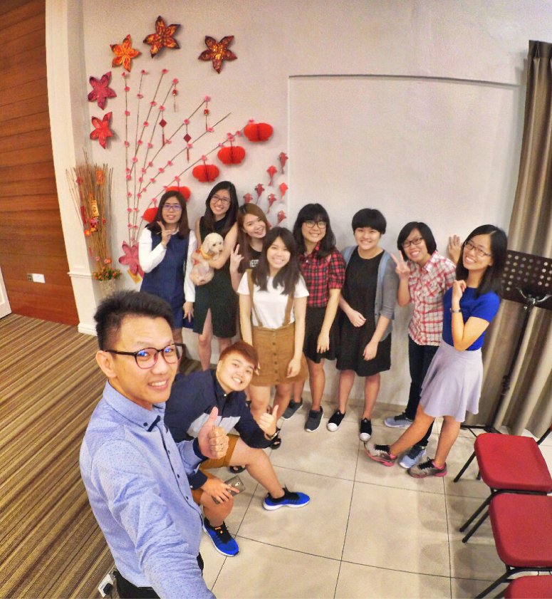 raymond-ong-effye-ang-chinese-new-year-2017-meet-friends-once-a-year-joyce-tan-low-wuan-qi-gereja-joy-soga-joy-church-worship-%e8%8b%8f%e9%9b%85%e5%96%9c%e4%b9%90%e5%a0%82%e6%96%b0%e6%98%a5%e5%b4%87