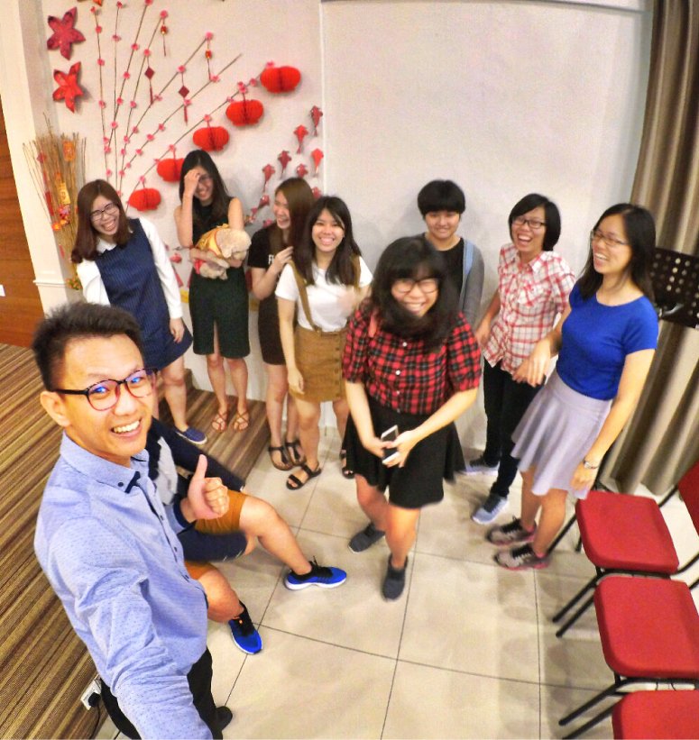 raymond-ong-effye-ang-chinese-new-year-2017-meet-friends-once-a-year-joyce-tan-low-wuan-qi-gereja-joy-soga-joy-church-worship-%e8%8b%8f%e9%9b%85%e5%96%9c%e4%b9%90%e5%a0%82%e6%96%b0%e6%98%a5%e5%b4%87