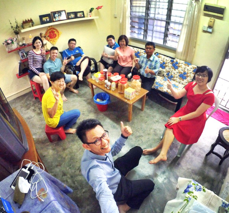 raymond-ong-effye-ang-chinese-new-year-2017-reletive-gathering-effye-media-online-advertising-a01