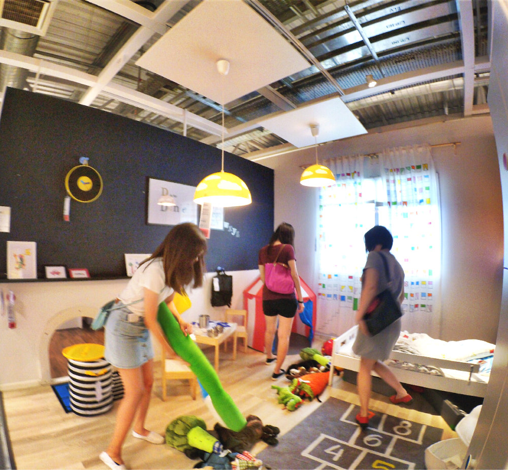 raymond-ong-effye-ang-kong-waishim-priscilla-ong-shopping-at-ikea-cheras-kuala-lumpur-selangor-malaysia-effye-media-web-development-online-advertising-a34