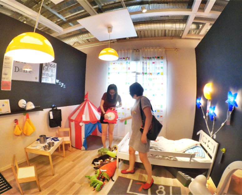 raymond-ong-effye-ang-kong-waishim-priscilla-ong-shopping-at-ikea-cheras-kuala-lumpur-selangor-malaysia-effye-media-web-development-online-advertising-a35