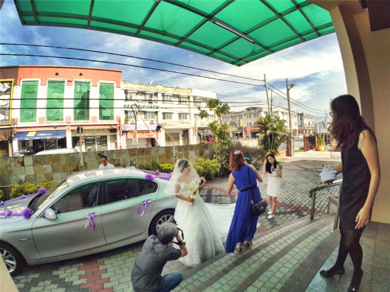 batu-pahat-church-wedding-tory-tan-and-elaine-teo-joyful-happiness-wedding-day-at-saving-grace-church-raymond-ong-effye-ang-effye-media-online-advertising-website-development-business-education-a03