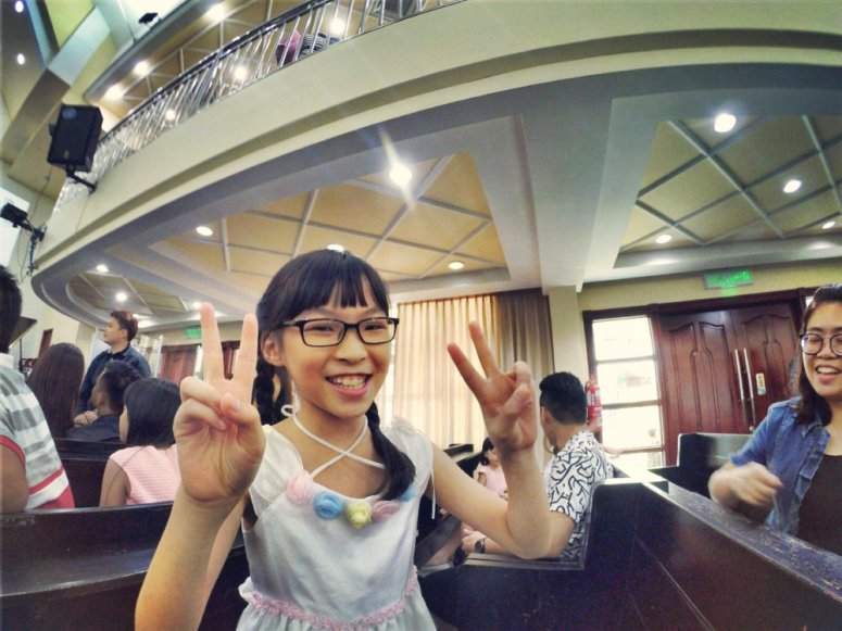 batu-pahat-church-wedding-tory-tan-and-elaine-teo-joyful-happiness-wedding-day-at-saving-grace-church-raymond-ong-effye-ang-effye-media-online-advertising-website-development-business-education-a40