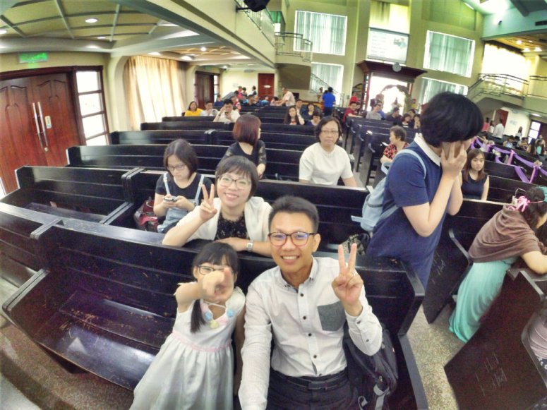 batu-pahat-church-wedding-tory-tan-and-elaine-teo-joyful-happiness-wedding-day-at-saving-grace-church-raymond-ong-effye-ang-effye-media-online-advertising-website-development-business-education-a49