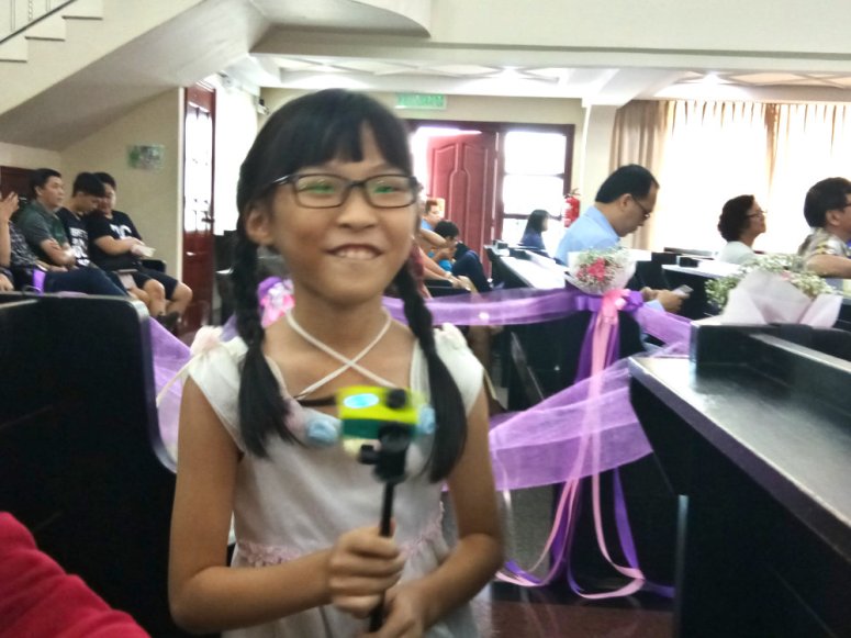 batu-pahat-church-wedding-tory-tan-and-elaine-teo-joyful-happiness-wedding-day-at-saving-grace-church-raymond-ong-effye-ang-effye-media-online-advertising-website-development-business-education-b02