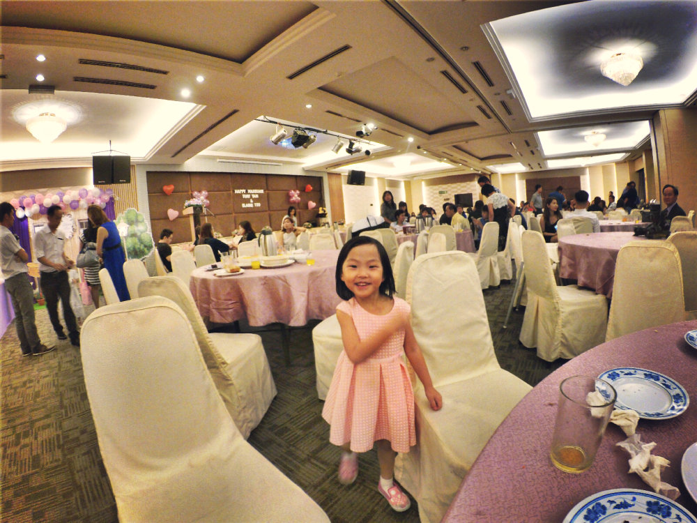 batu-pahat-church-wedding-tory-tan-and-elaine-teo-joyful-happiness-wedding-day-at-saving-grace-church-raymond-ong-effye-ang-effye-media-online-advertising-website-development-business-education-b33