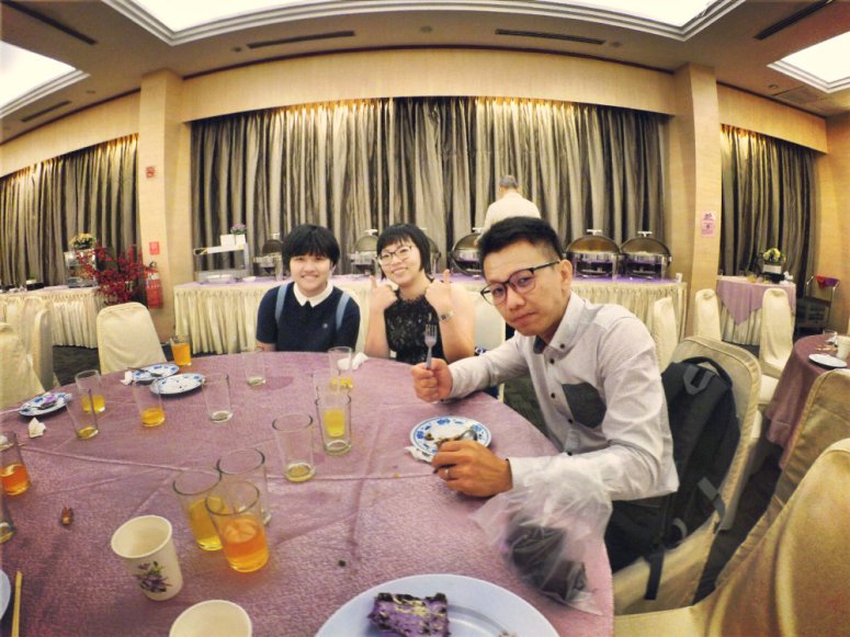 batu-pahat-church-wedding-tory-tan-and-elaine-teo-joyful-happiness-wedding-day-at-saving-grace-church-raymond-ong-effye-ang-effye-media-online-advertising-website-development-business-education-b36