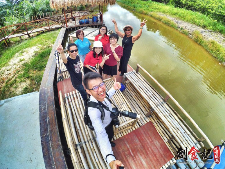 Sinar Eco Resort Pekan Nanas Johor Malaysia Family Gathering Camp Travel Adventure Tourist Attraction Farm Retreat Trip Raymond Ong Effye Ang Alfred Law Pinky Ning Estella Onn A08