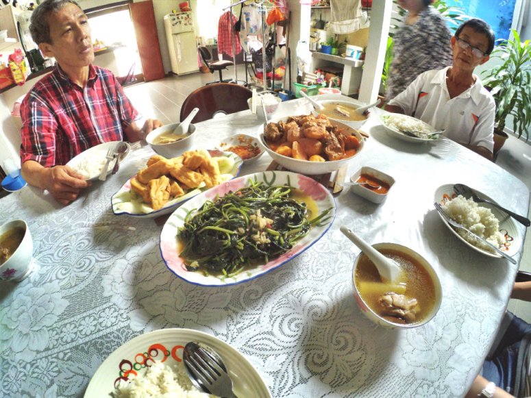 Kota Tinggi Tai Hong Johor Malaysia 52 Farm Wu Er Fan Steven Ling Jenny Lew Pinky Ning Effye Ang Raymond Ong Breakfast Oragnic Food Flower and Beautiful Garden Effye Media Online Adverti