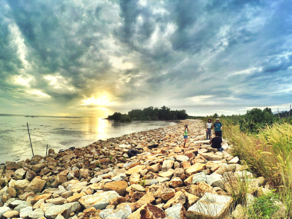 Malaysia Johor Batu Pahat Travel Tourist Attractions Koris Senggarang Batu Pahat Seaside Scenic Sports Raymond Ong Effye Media Online Advertising Website Development A12