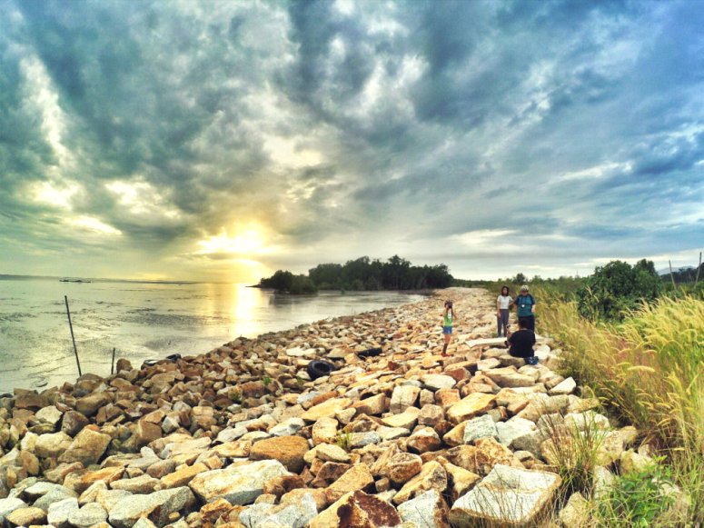 Malaysia Johor Batu Pahat Travel Tourist Attractions Koris Senggarang Batu Pahat Seaside Scenic Sports Raymond Ong Effye Media Online Advertising Website Development A12