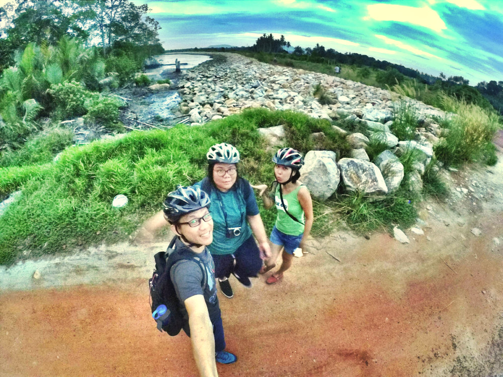 Malaysia Johor Batu Pahat Travel Tourist Attractions Koris Senggarang Batu Pahat Seaside Scenic Sports Raymond Ong Effye Media Online Advertising Website Development A26