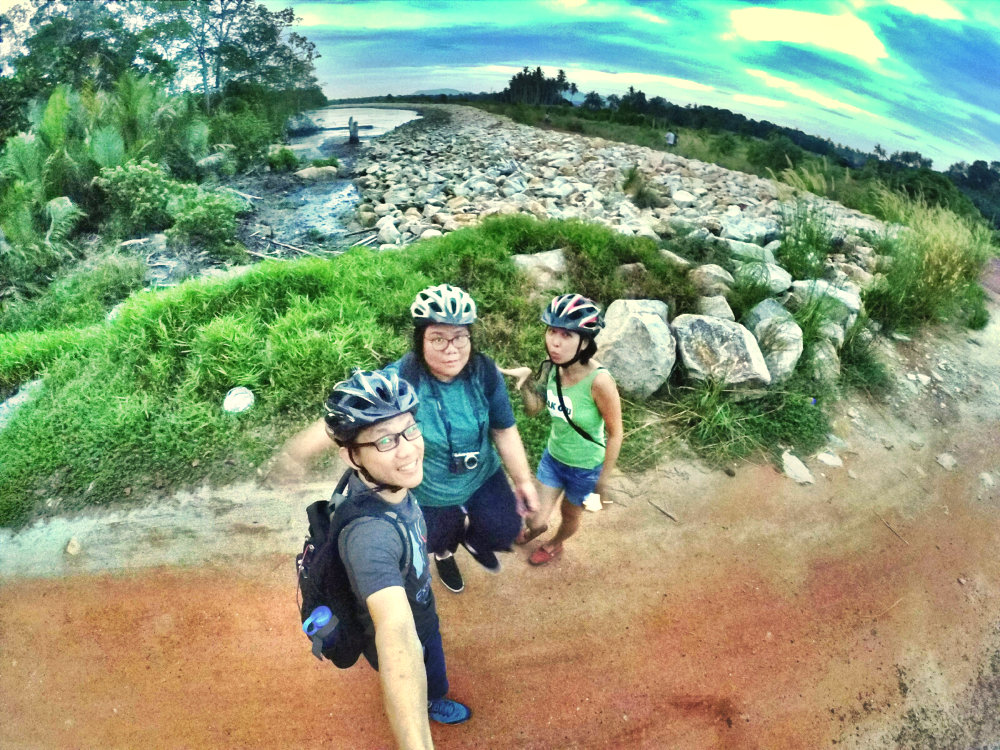 Malaysia Johor Batu Pahat Travel Tourist Attractions Koris Senggarang Batu Pahat Seaside Scenic Sports Raymond Ong Effye Media Online Advertising Website Development A27