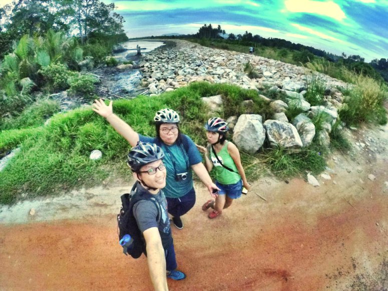 Malaysia Johor Batu Pahat Travel Tourist Attractions Koris Senggarang Batu Pahat Seaside Scenic Sports Raymond Ong Effye Media Online Advertising Website Development A28