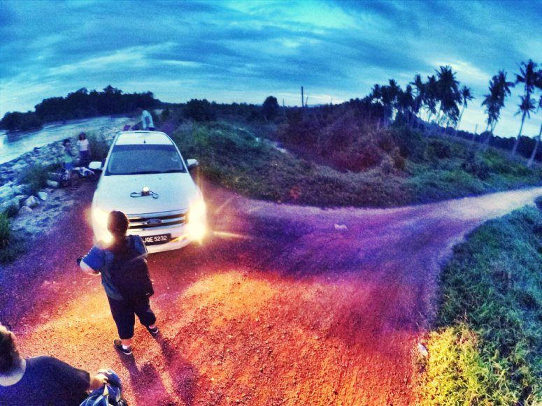 Malaysia Johor Batu Pahat Travel Tourist Attractions Koris Senggarang Batu Pahat Seaside Scenic Sports Raymond Ong Effye Media Online Advertising Website Development A33